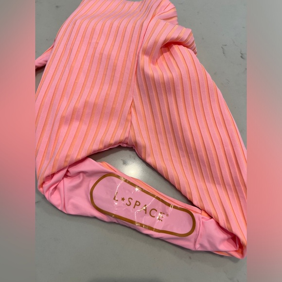 NWT! LSPACE Two Tone Rib Phoebe One Piece Swimsuit in Pink-Lemon Drop - Size XS - Picture 10 of 12